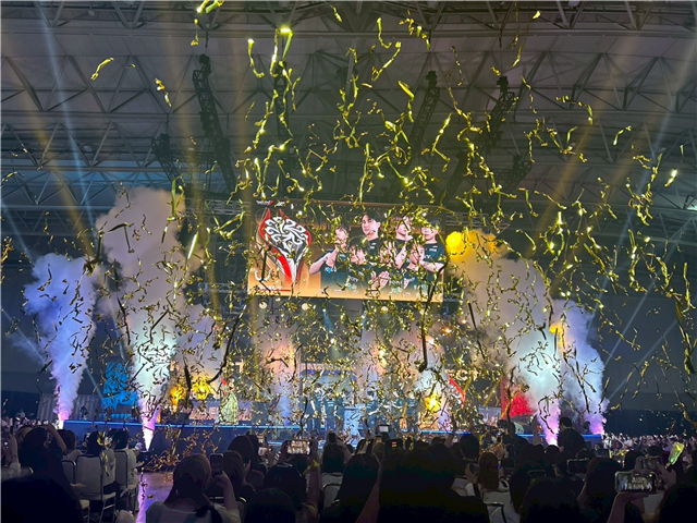 第五人格 7周年 会場限定 隠者 DigDigSeven IJL 第五人格 7周年 会場限定 隠者 DigDigSeven IJL - メルカリ