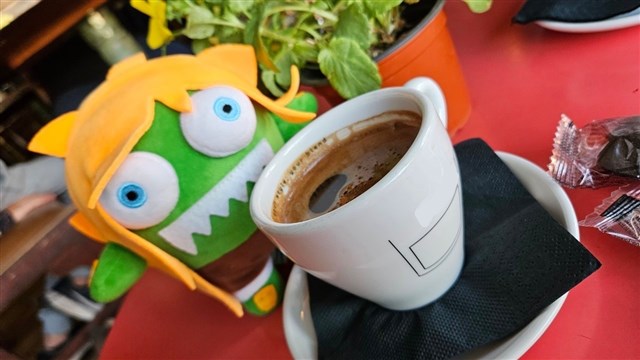 ランクマッチの途中、コーヒーをのんでほっと一息　#スト6フォトコン